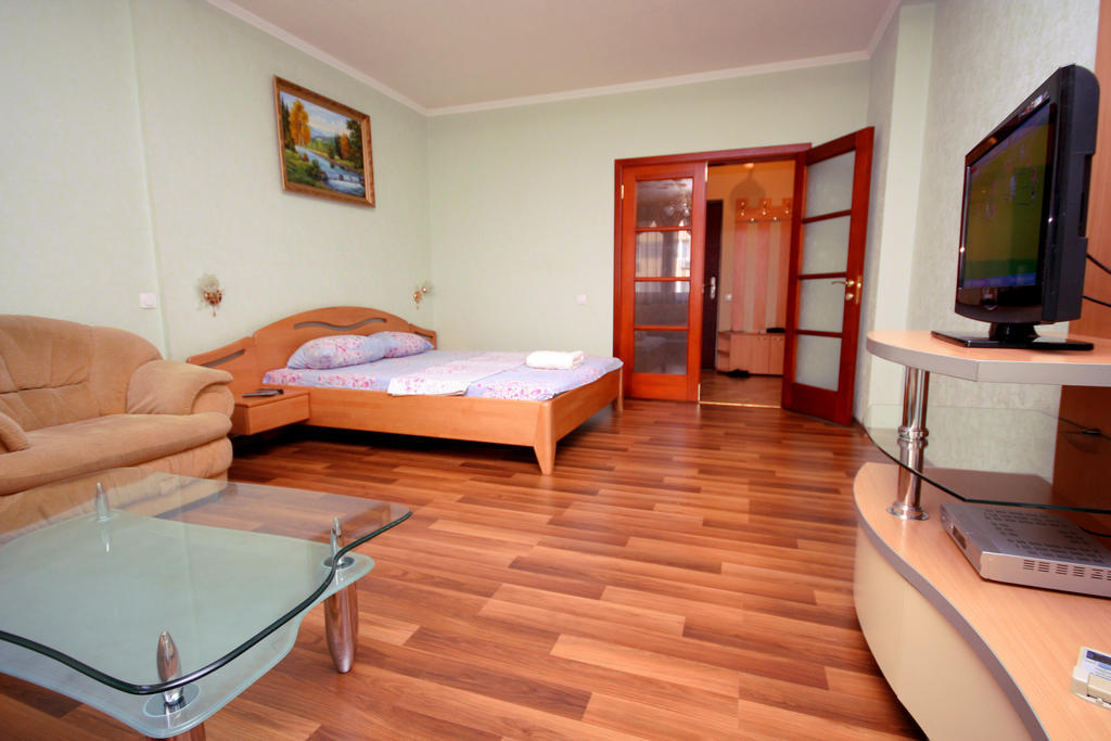 Inn Home Apartments - Livoberezhna キエフ 部屋 写真