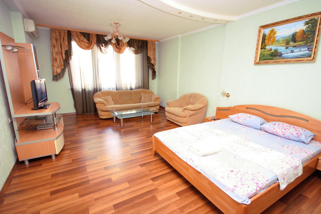 Inn Home Apartments - Livoberezhna キエフ 部屋 写真