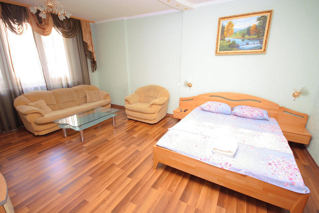 Inn Home Apartments - Livoberezhna キエフ 部屋 写真