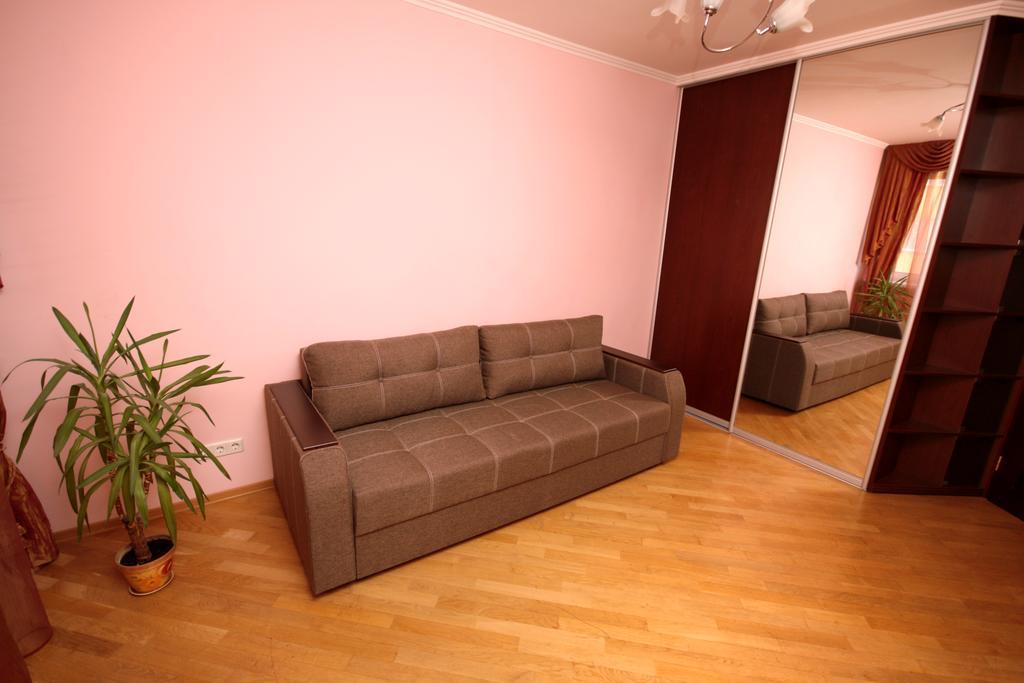 Inn Home Apartments - Livoberezhna キエフ エクステリア 写真