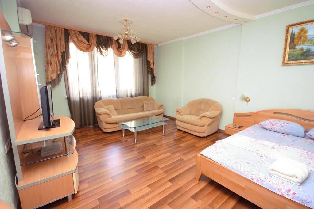 Inn Home Apartments - Livoberezhna キエフ エクステリア 写真