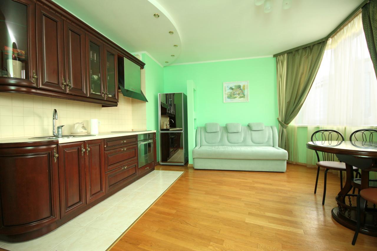 Inn Home Apartments - Livoberezhna キエフ エクステリア 写真